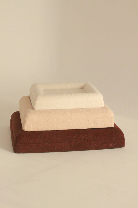 Frankie Dog Bed